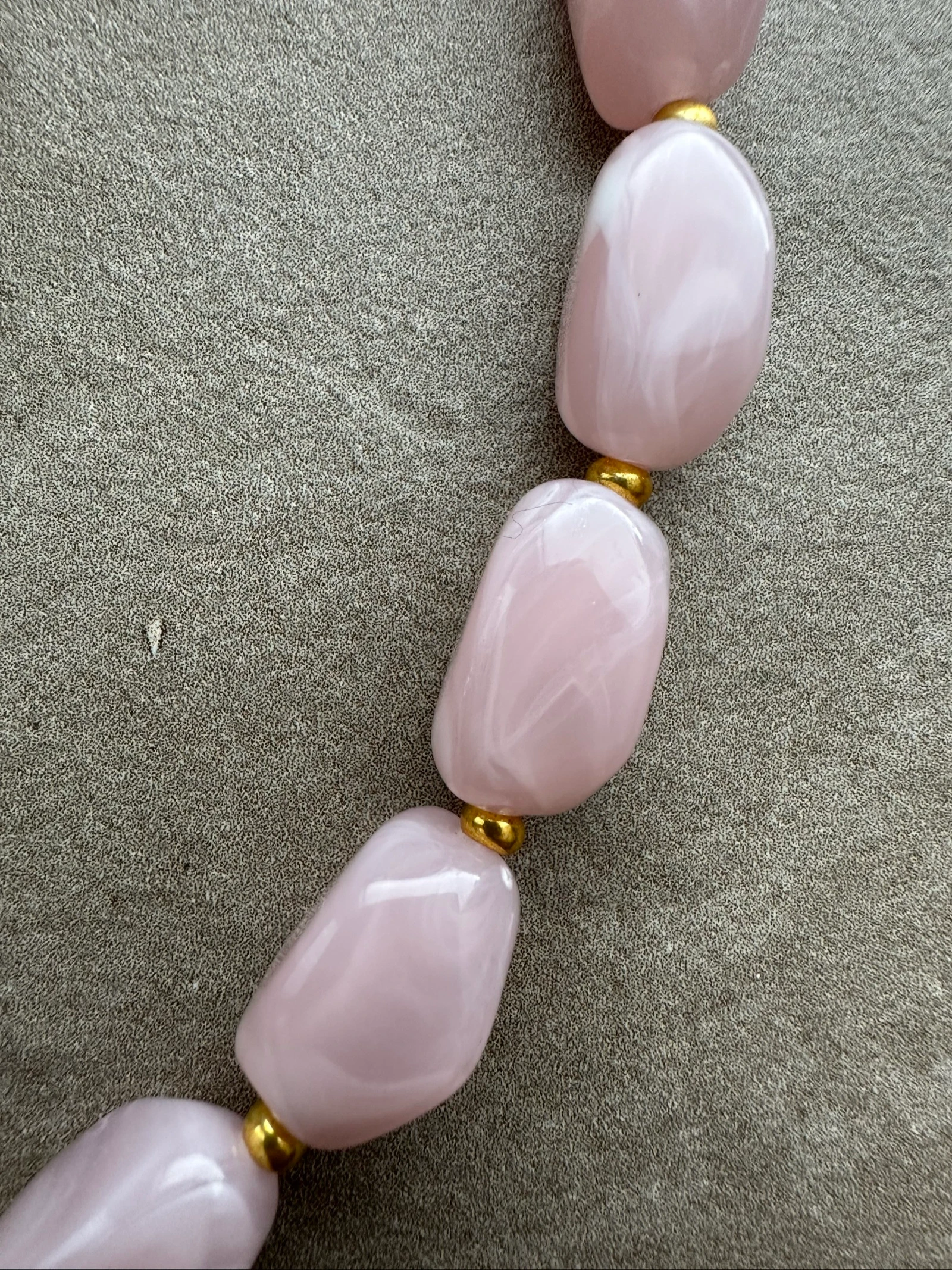 Light pink necklace – photo 2